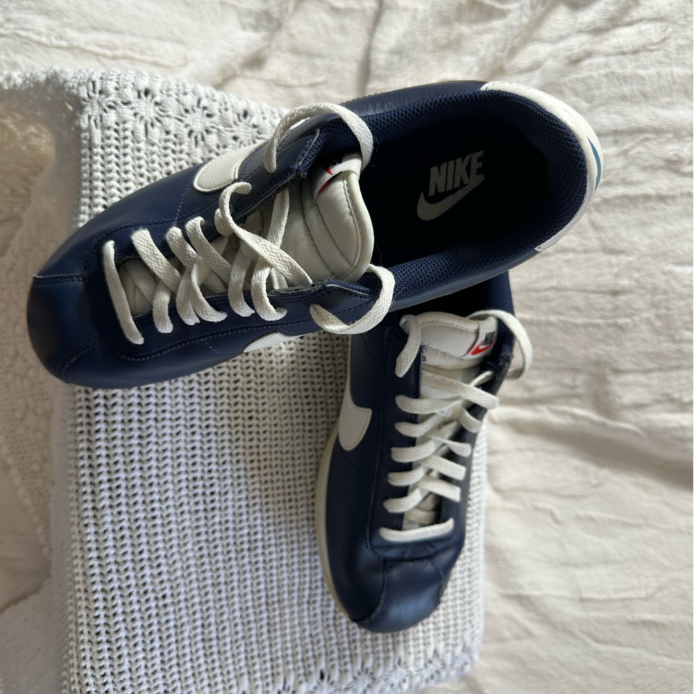 Nike Cortez Midnight Navy White men’s‎ leather sneakers lace up